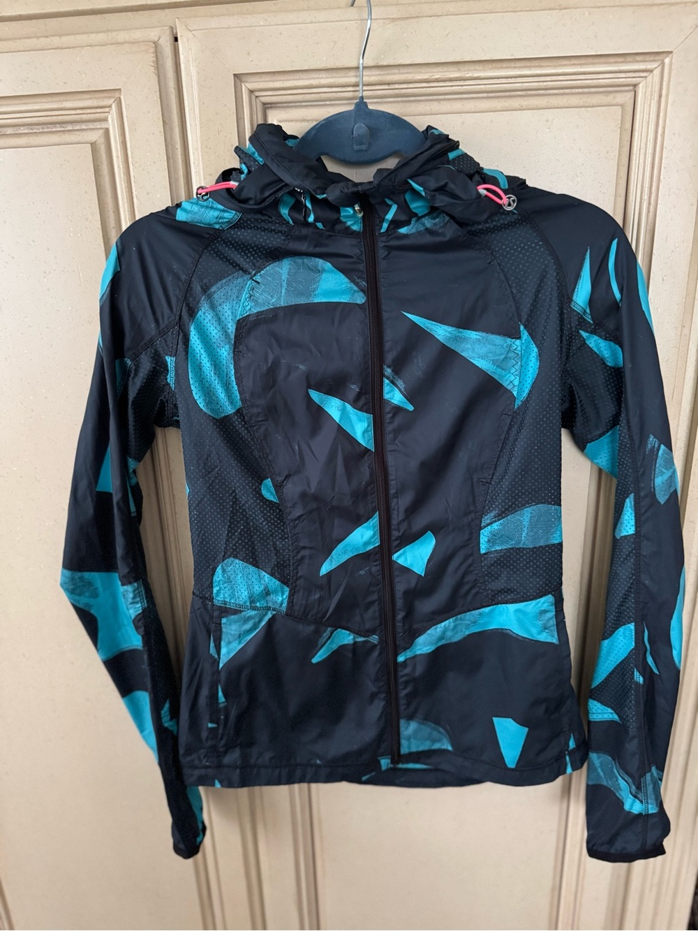 lululemon athletica Black Jacket with Teal Interior Accents